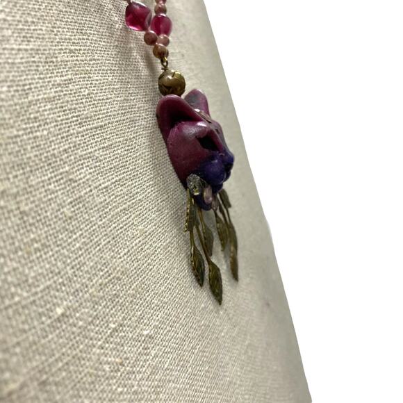 Vintage Purple Cat Pendant Brass Leaf Beaded Necklace - Picture 5 of 10